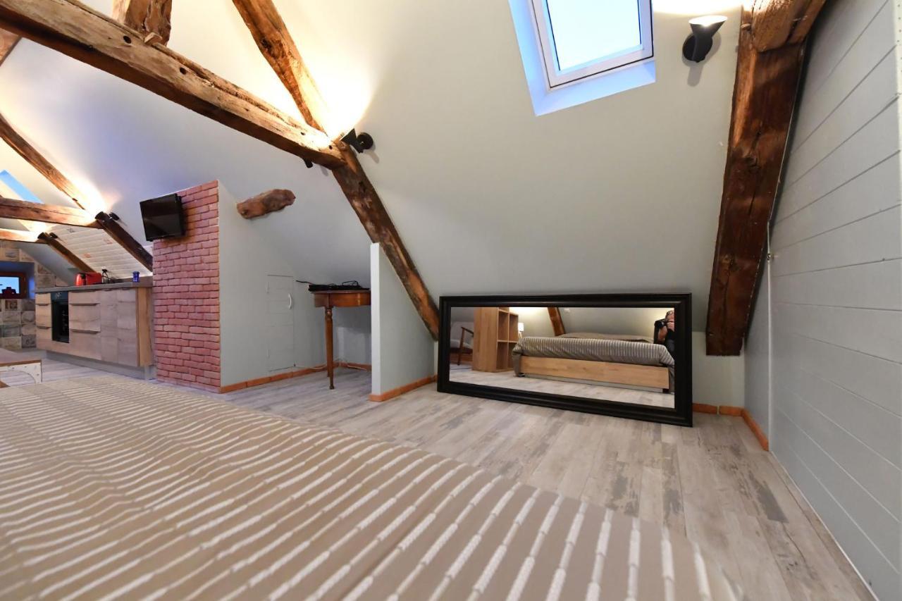 Loft Sous Les Combles - Loft Under The Rafter Apartamento Rodez Exterior foto